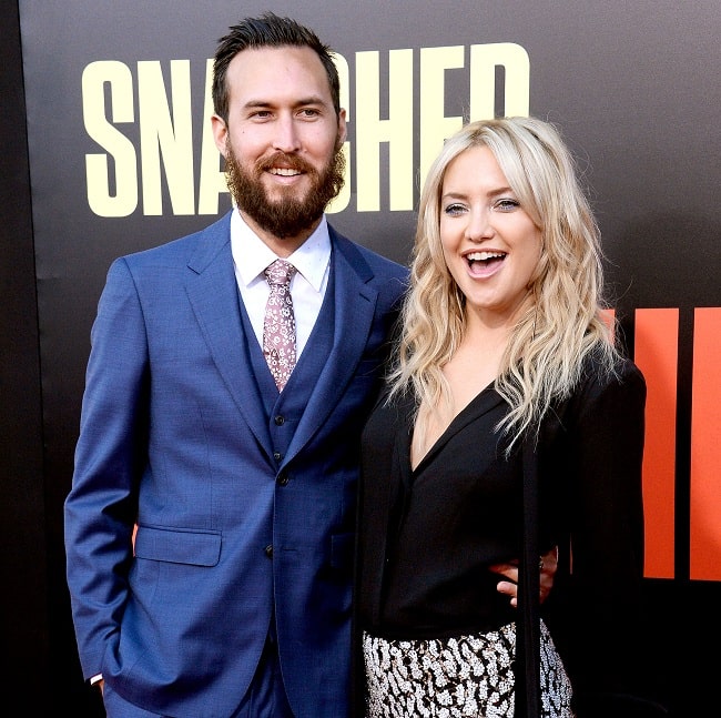 A picture of Danny Fujikawa with his partner Kate Hudson.